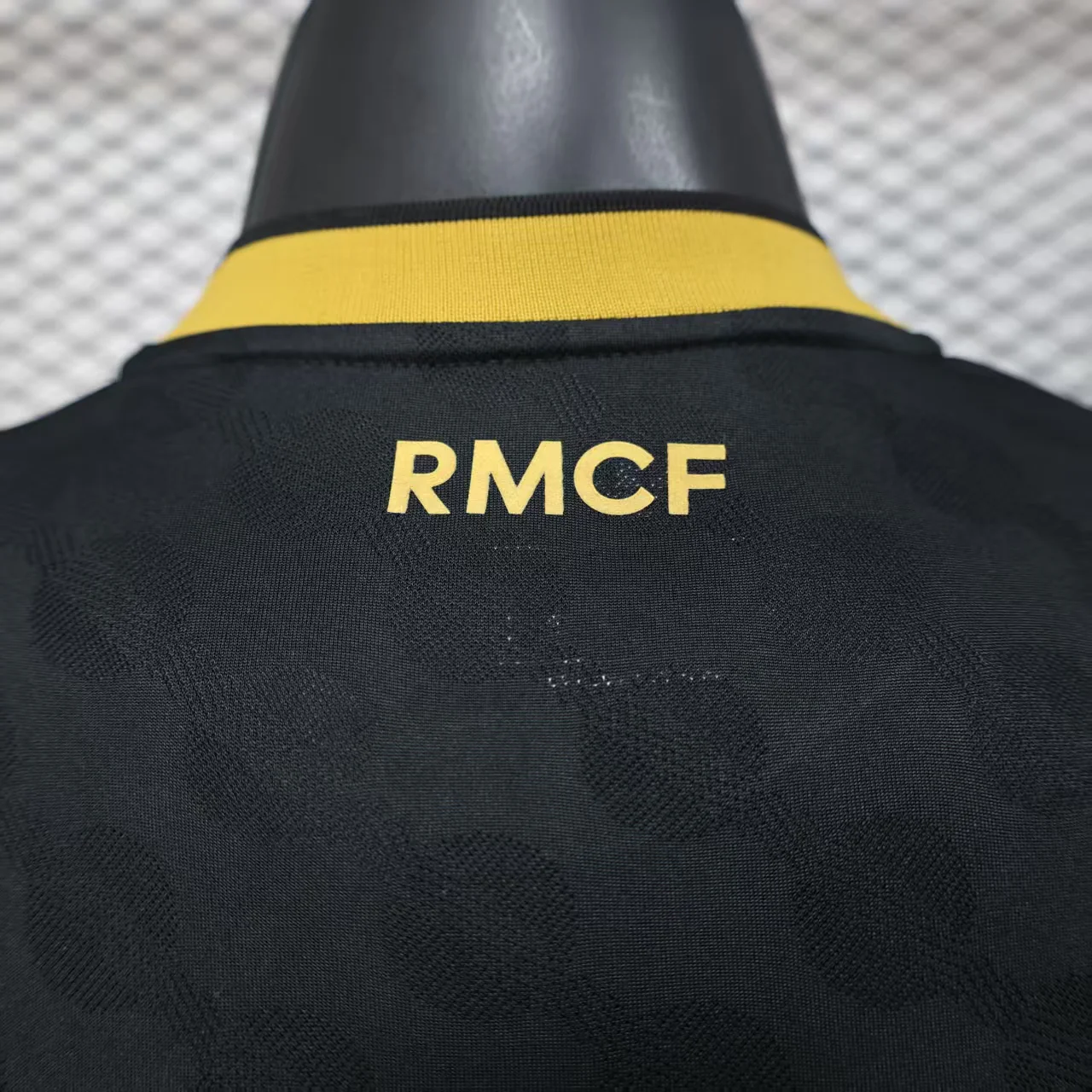 2025-26 Real Madrid Special Black-Gold Player S-2XL - Image 3