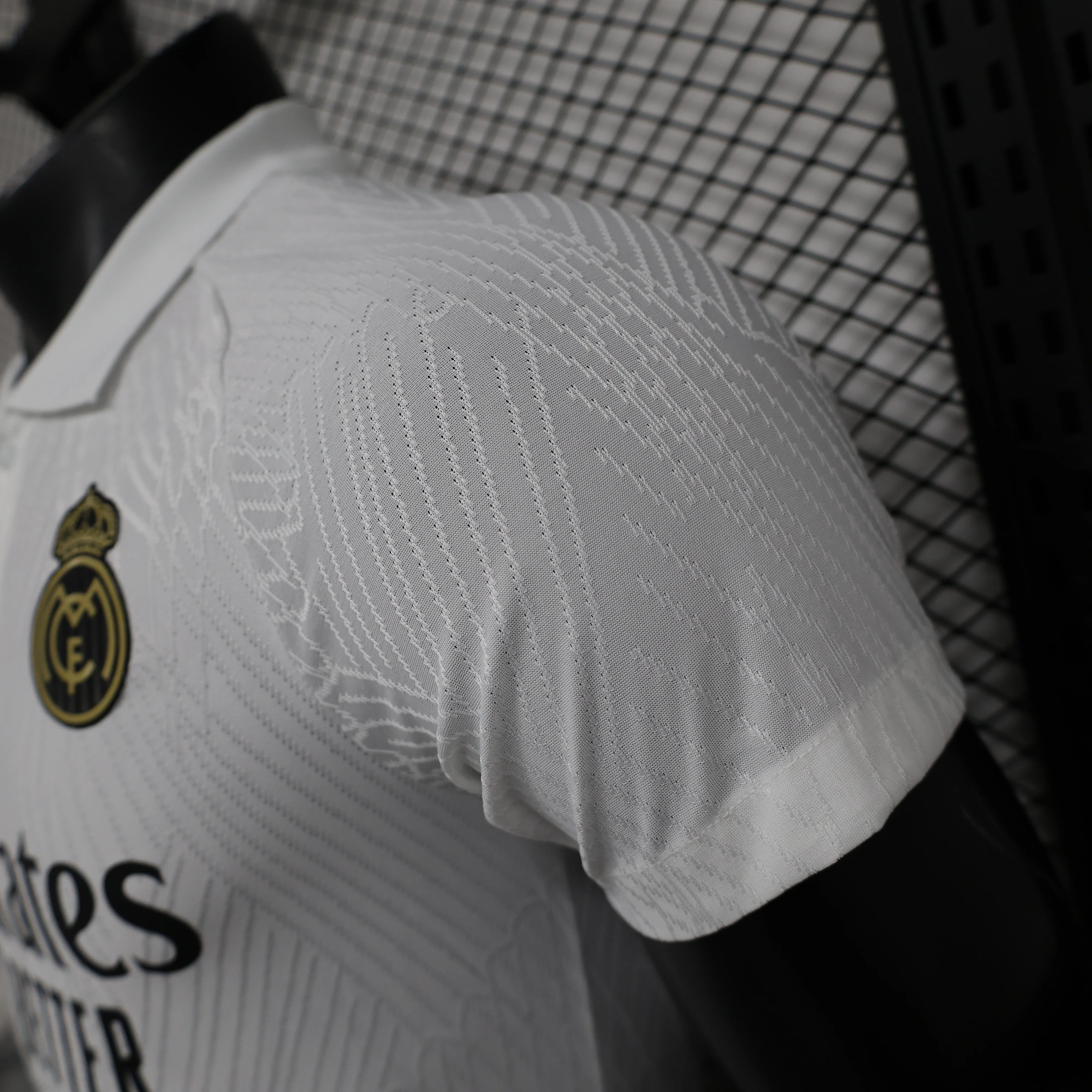 2025-26 Real Madrid Special White Dragon Player S-2XL - Image 5