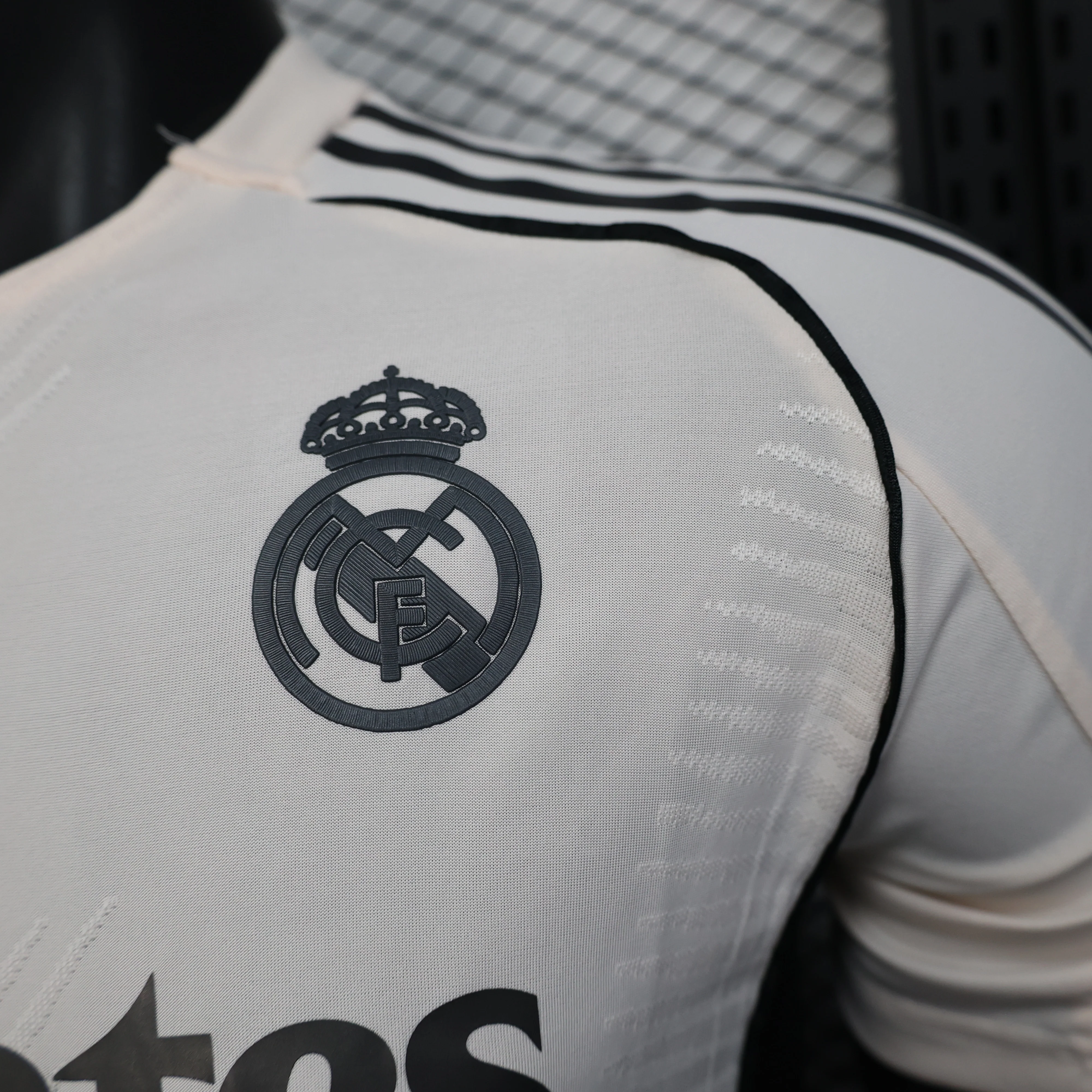 2025-26 Real Madrid Speical Player Size S-2XL - Image 5