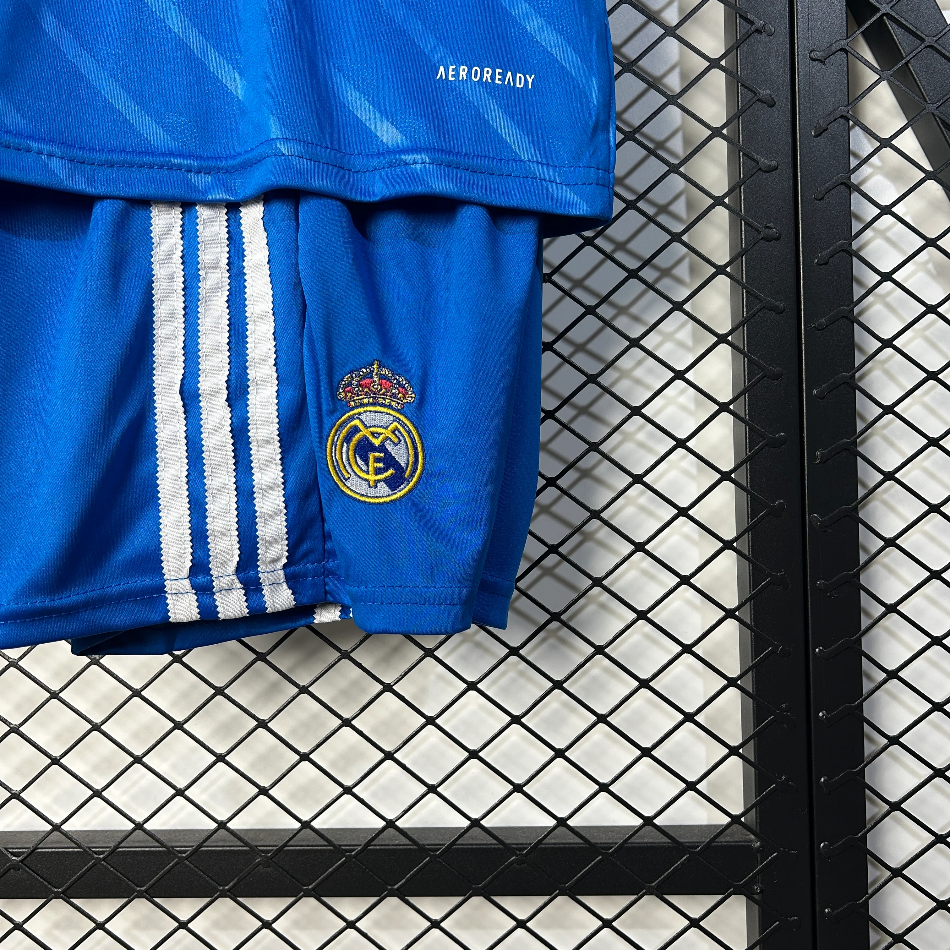 2025-26 Real Madrid Second Away KIDS 16-28 - Image 4