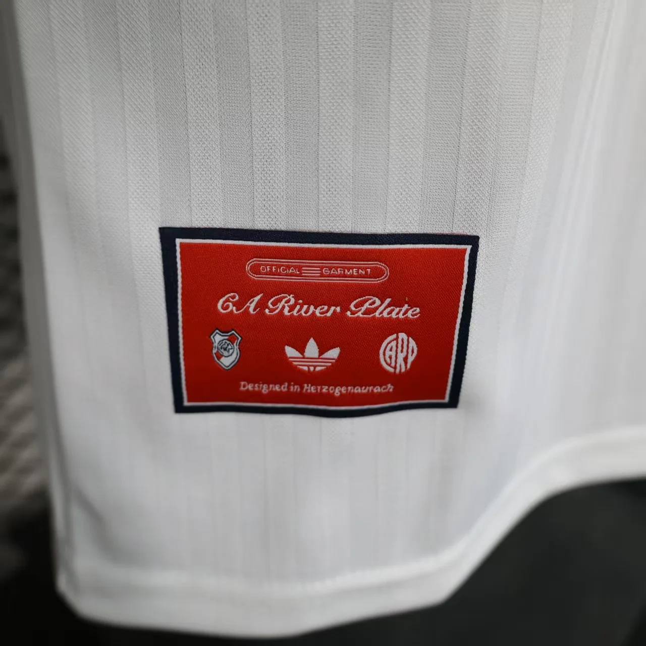 2025-26 River Plate Casual Style White Player S-2XL - Image 5