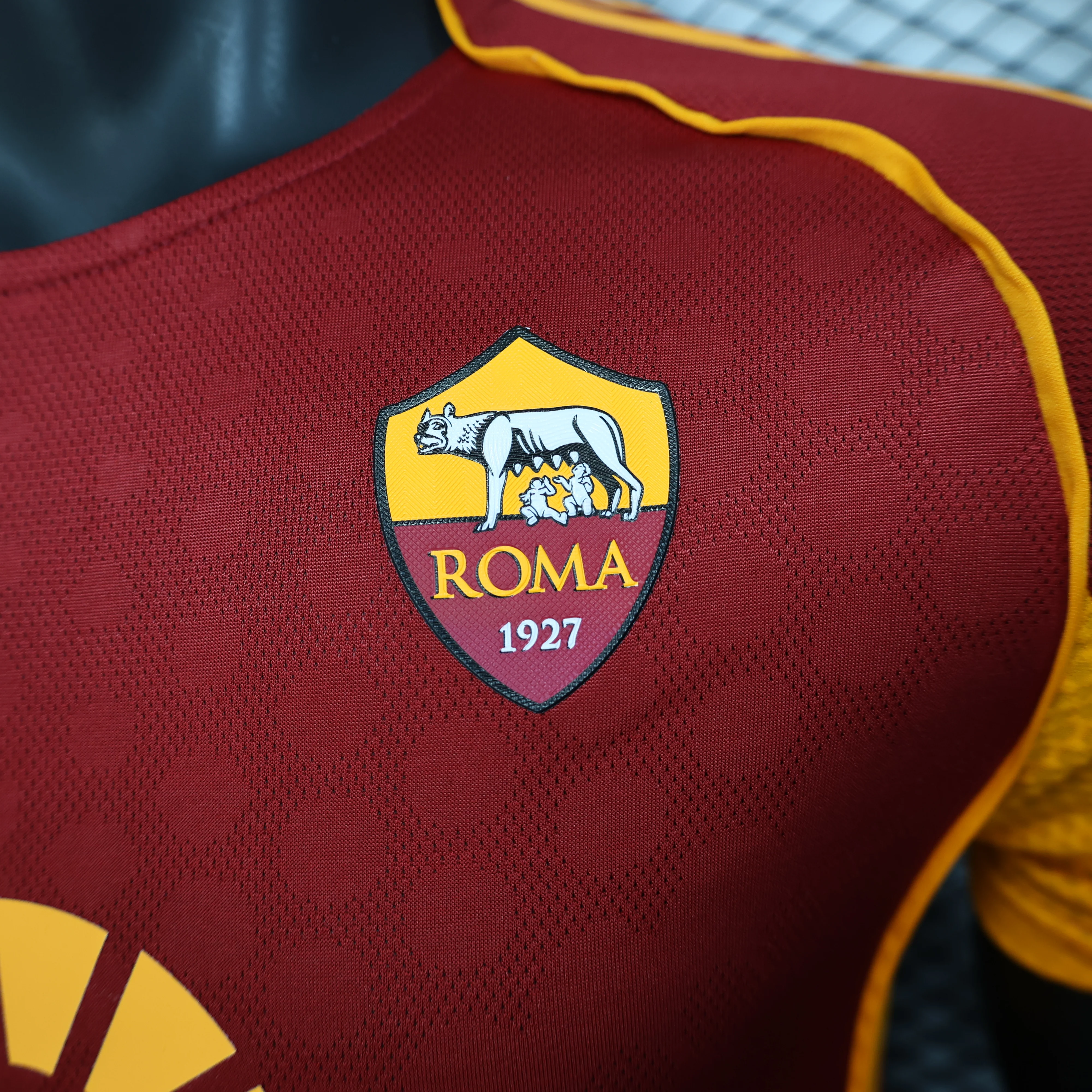 2025-26 Roma Special Red Player S-2XL - Image 4