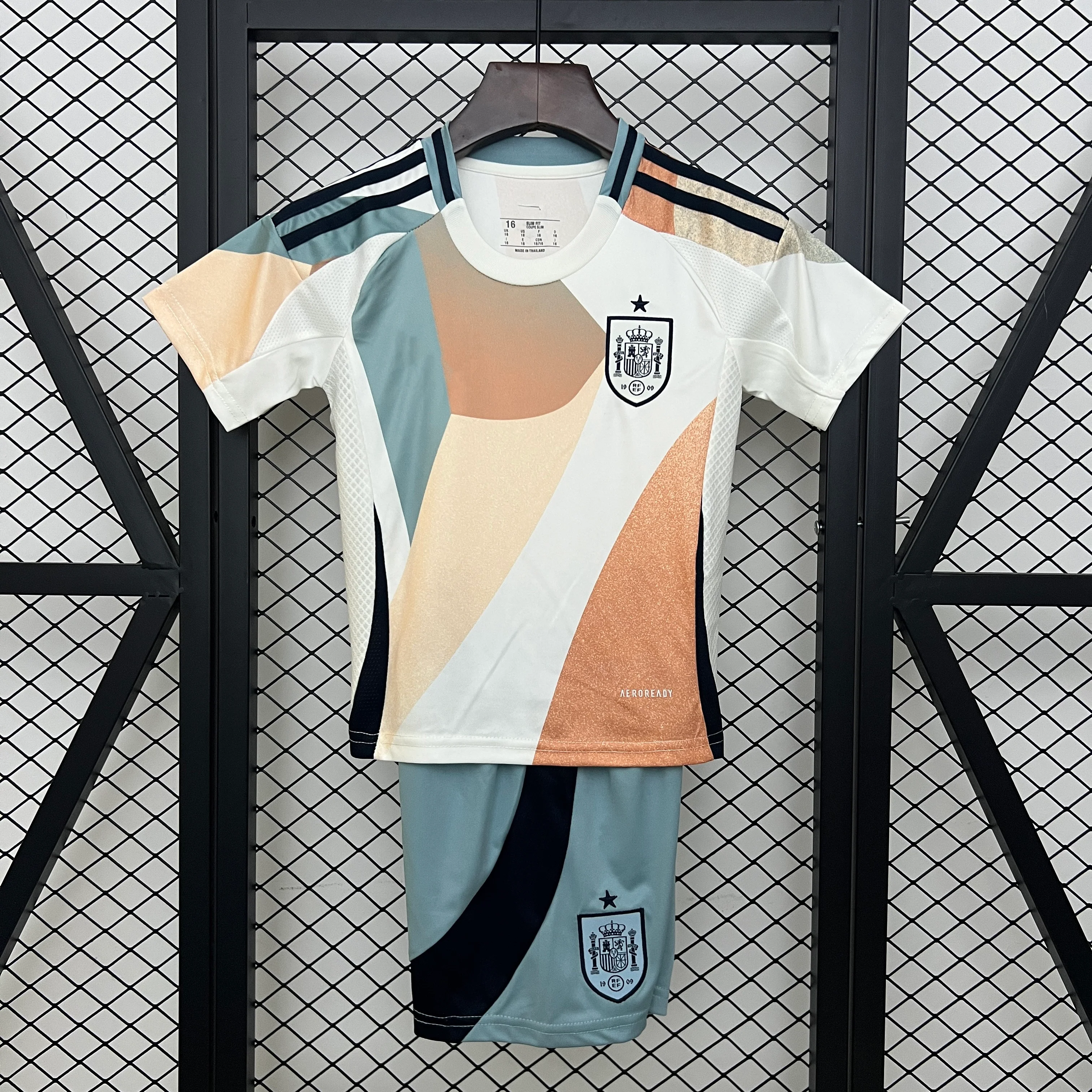2025-26 Spain away Kids 16-28
