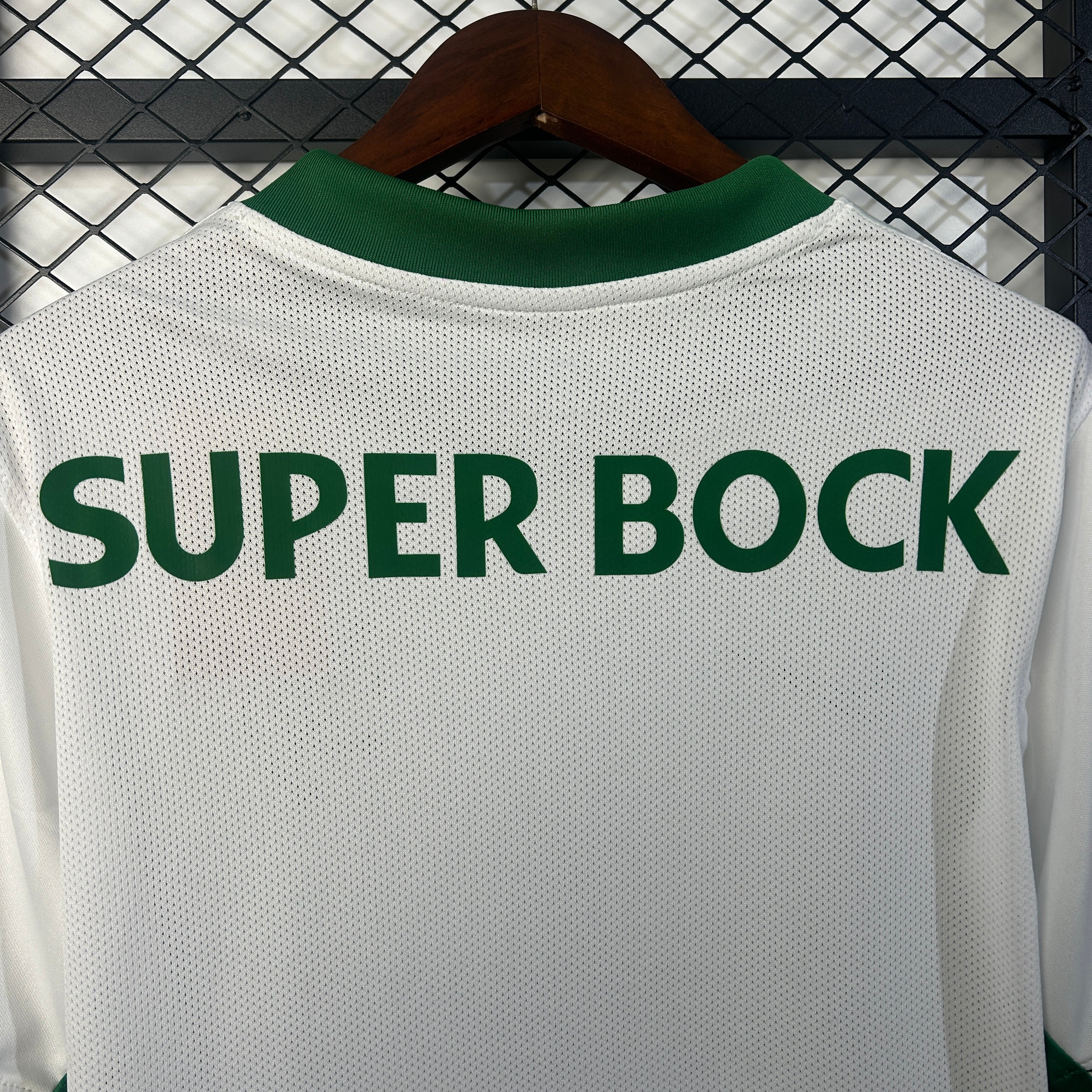 2025-26 Sporting Lisbon Away S-4XL - Image 4