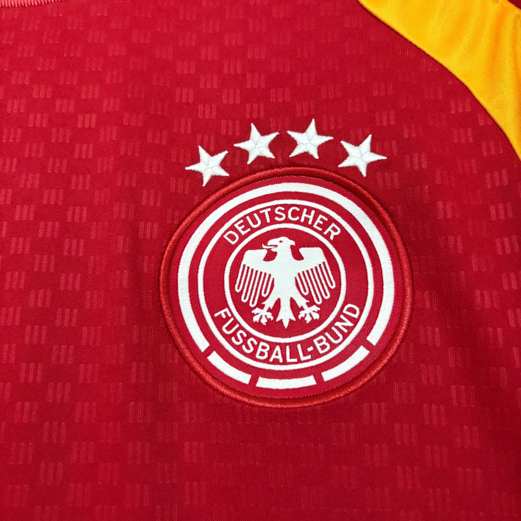 2026 German Red training  S-2XL - Image 4