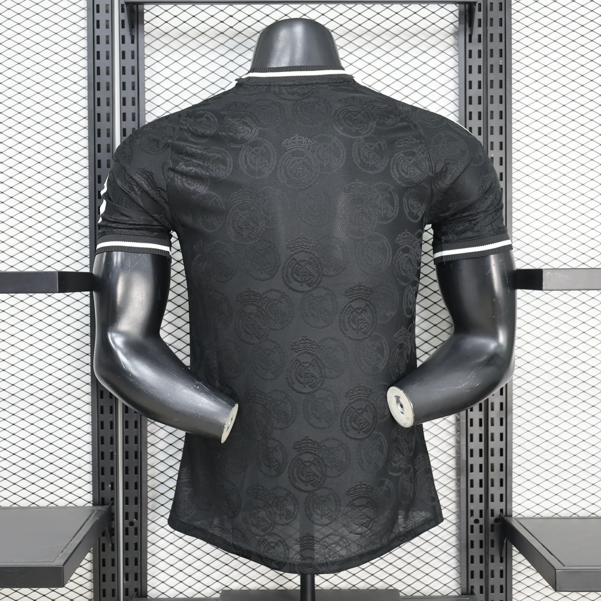 2026-27 Real Madrid Black Special Player S-2XL - Image 6