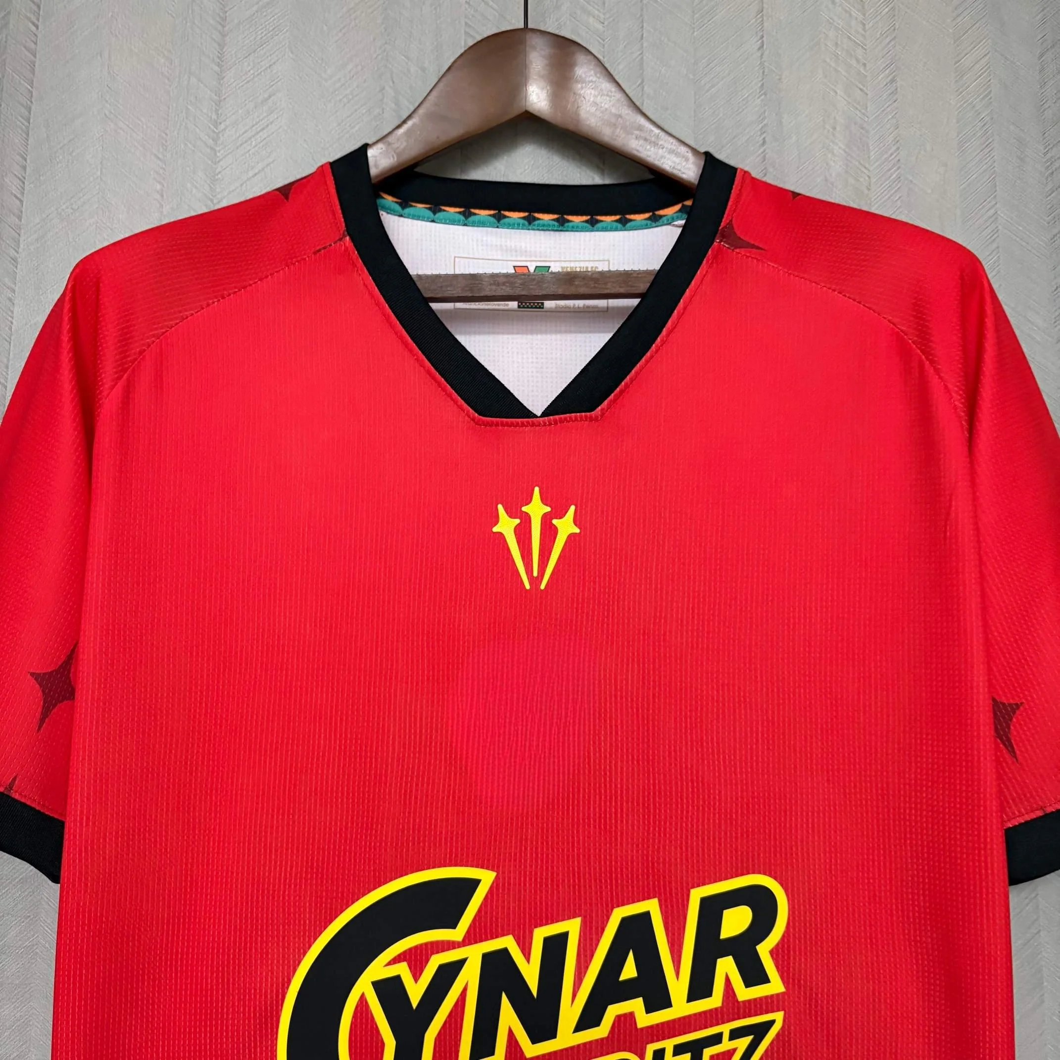 2026-27 Venezia Red S-XXL - Image 6