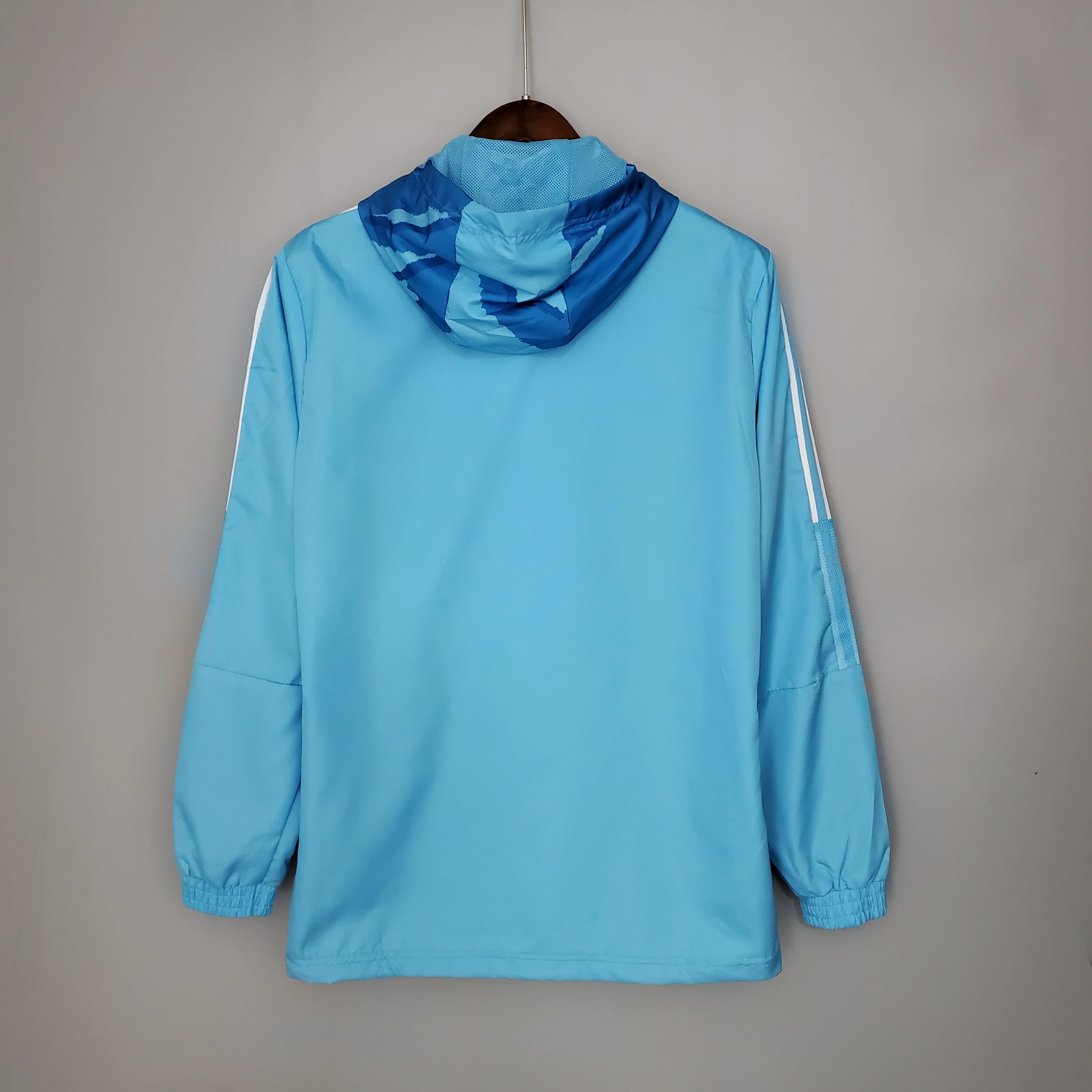 2021-22 Real Madrid Blue Camouflage Windbreaker - Image 2