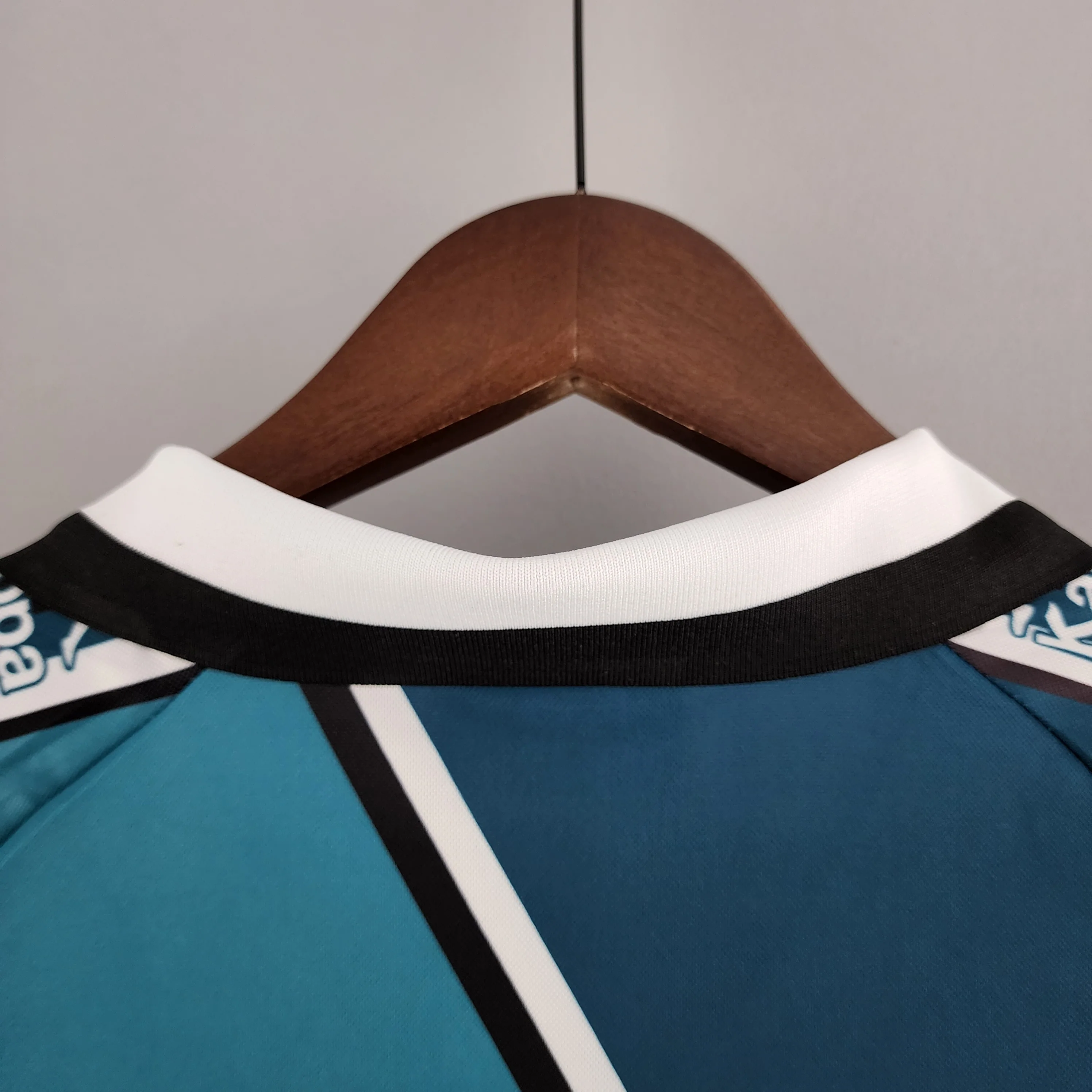 1995-97  Betis Away Retro S-XXL - Image 4