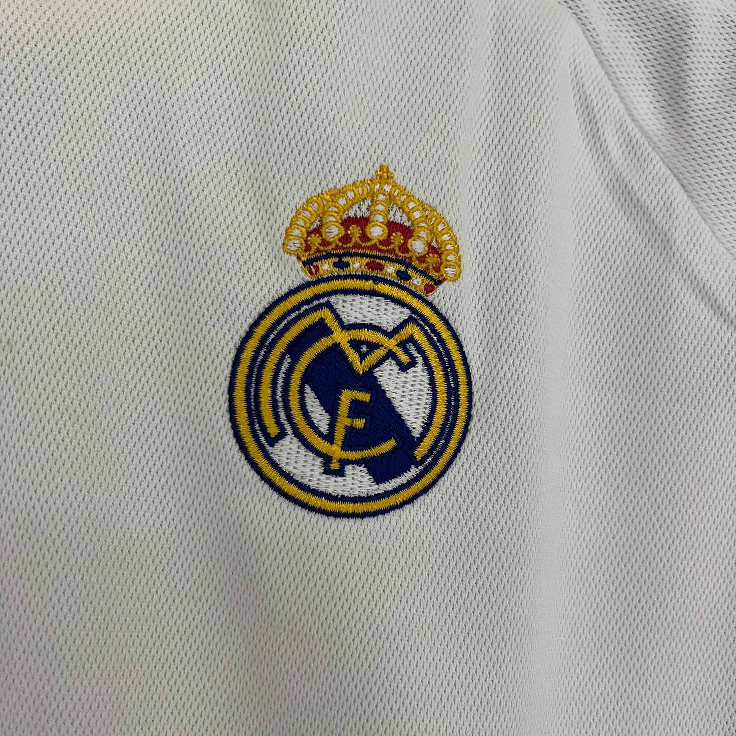 Kids 2023-24 Real Madrid Home Size 16-28 - Image 4