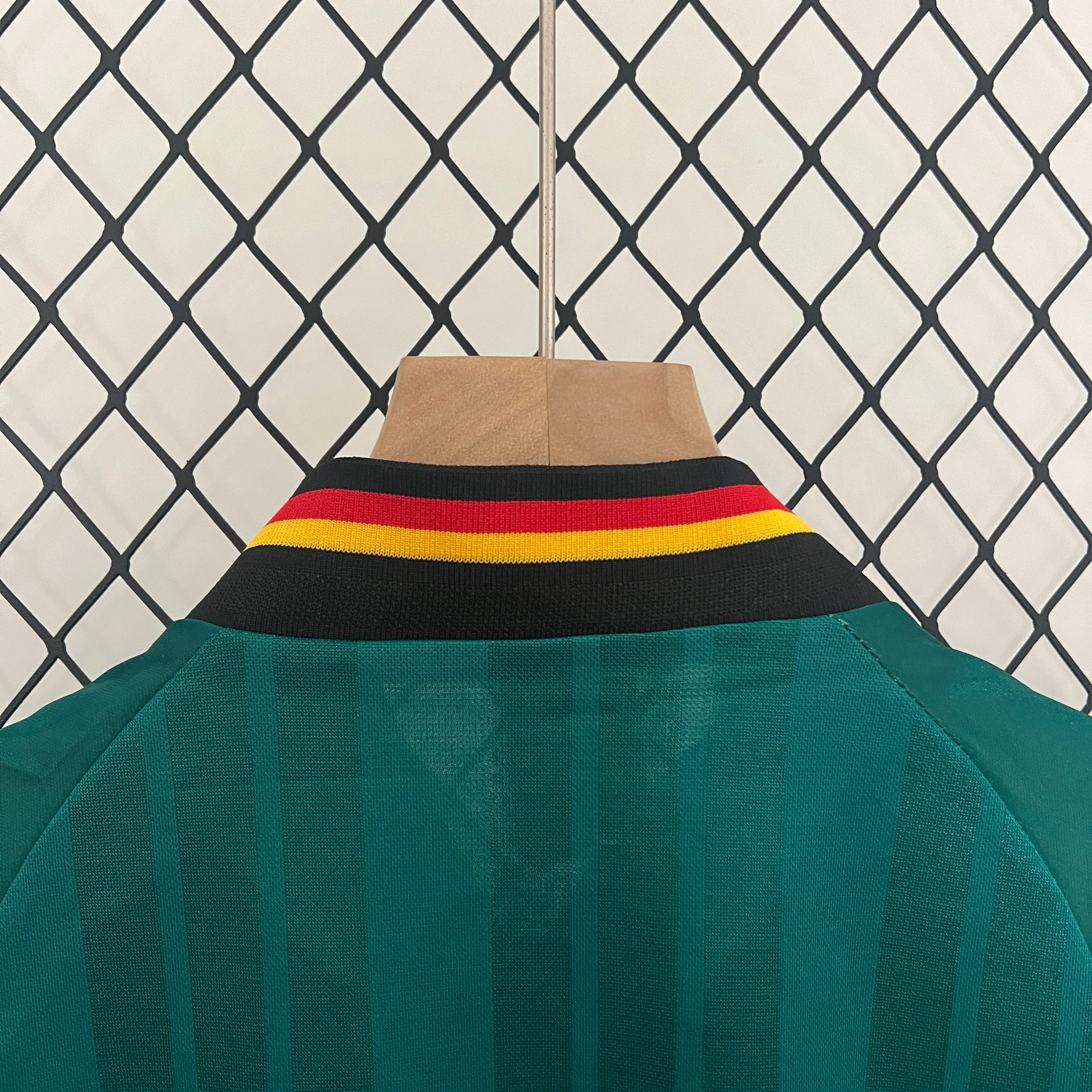 kids Germany 1992 away size 16-28 - Image 3