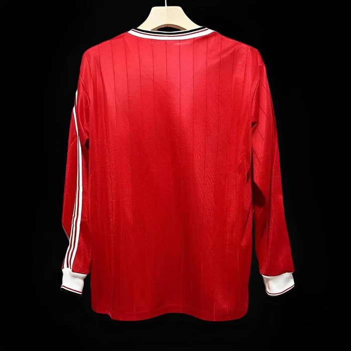 1982-23 Manchester United Home long sleeved S-2XL - Image 2