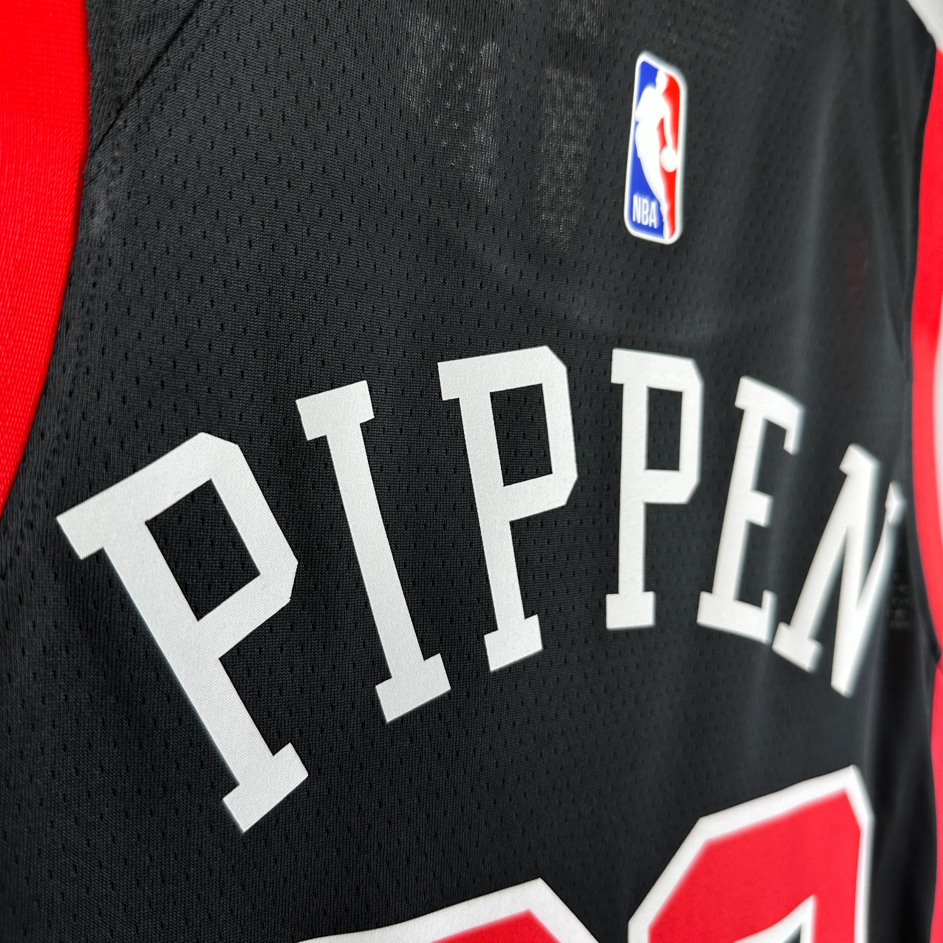NBA 2024-25 Bulls City Edition No. 33 PIPPEN - Image 3