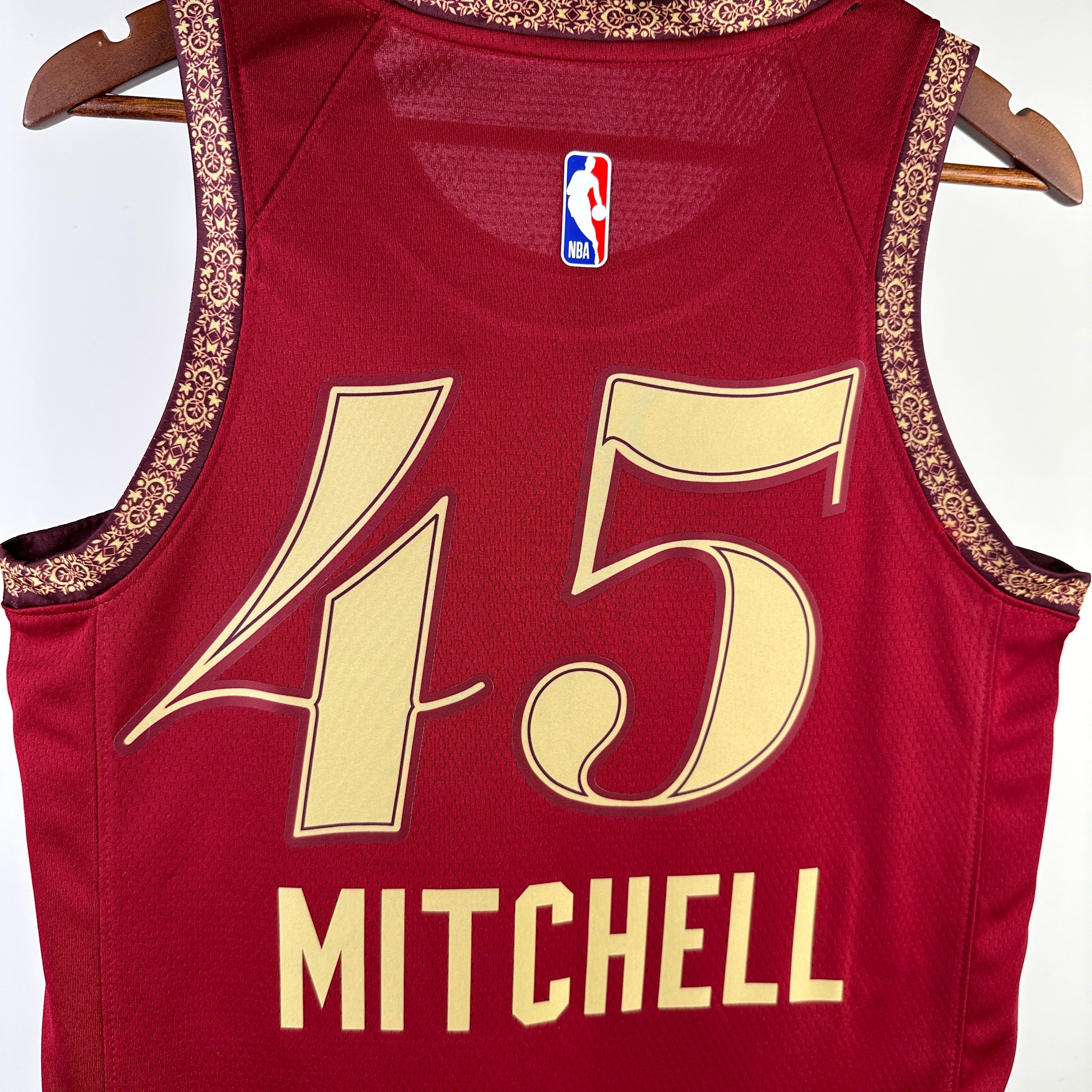 NBA 2024-25 Cavaliers City Edition No.45 MITCHELL - Image 6