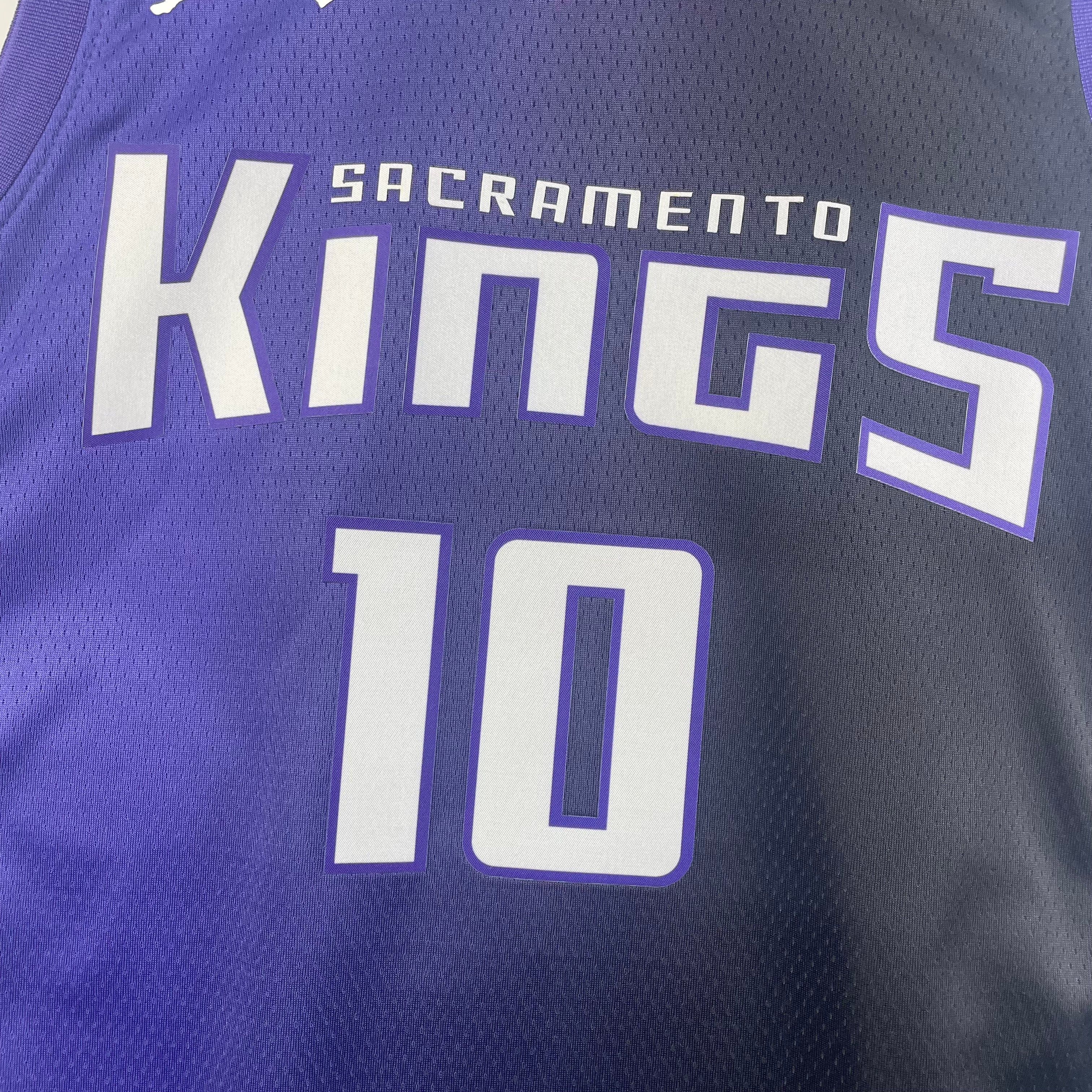 NBA 2024-25 Kings Flyers Limited No. 10 SABONIS - Image 4