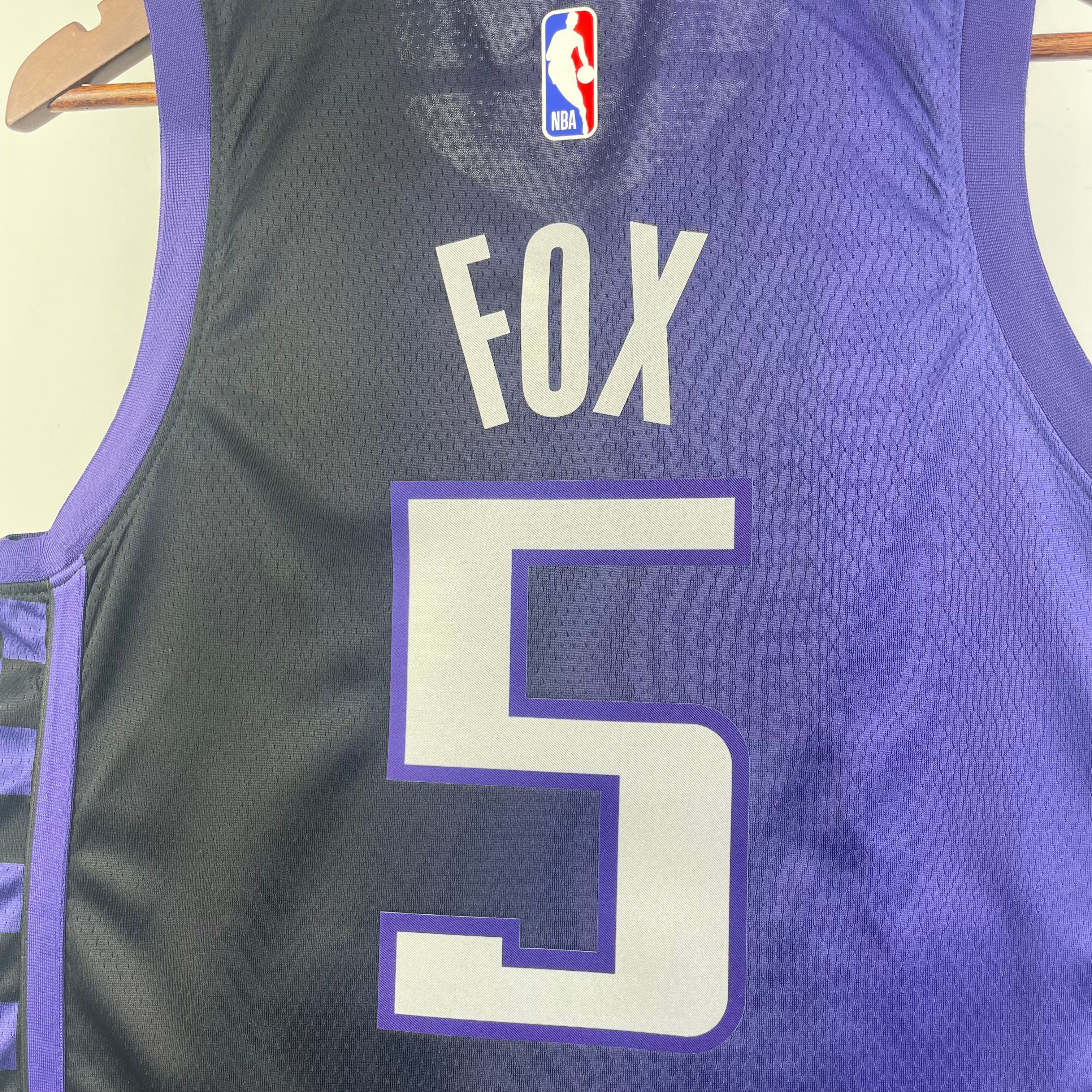 NBA 2024-25 Kings Flyers Limited No. 5 FOX - Image 3