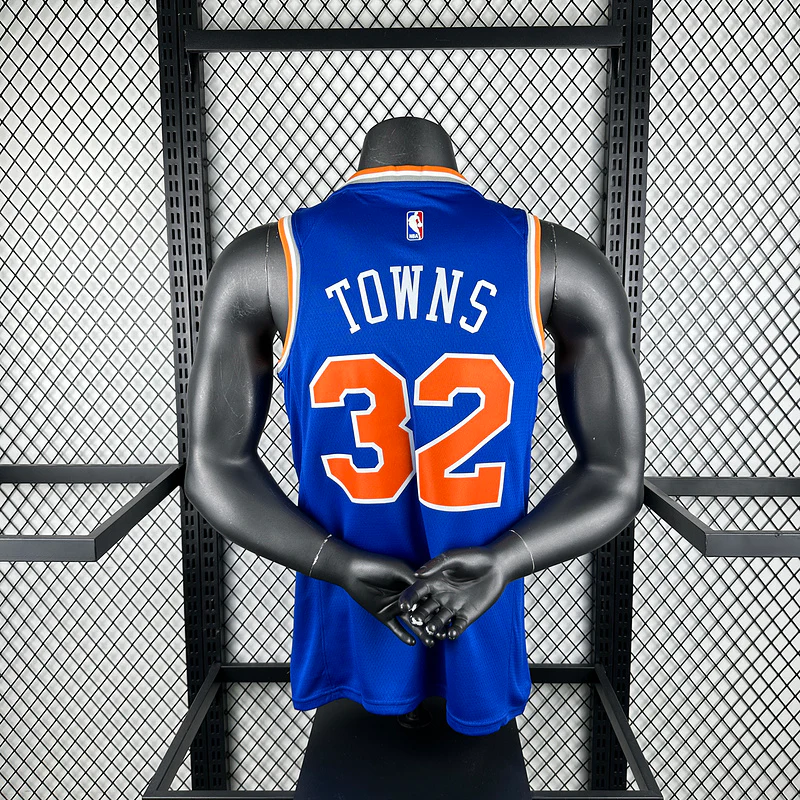 NBA 2025-26 New York Knicks  32 TOWNS Blue - Image 2