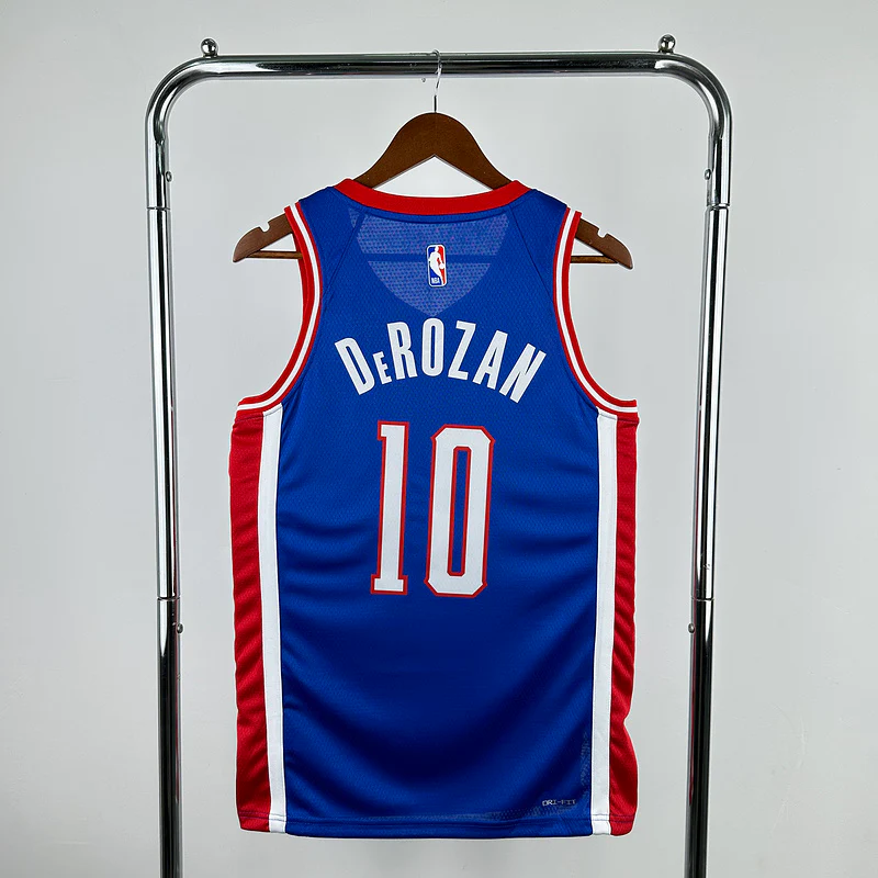 NBA 2025-26 Sacramento Kings 10 DeROZAN - Image 6