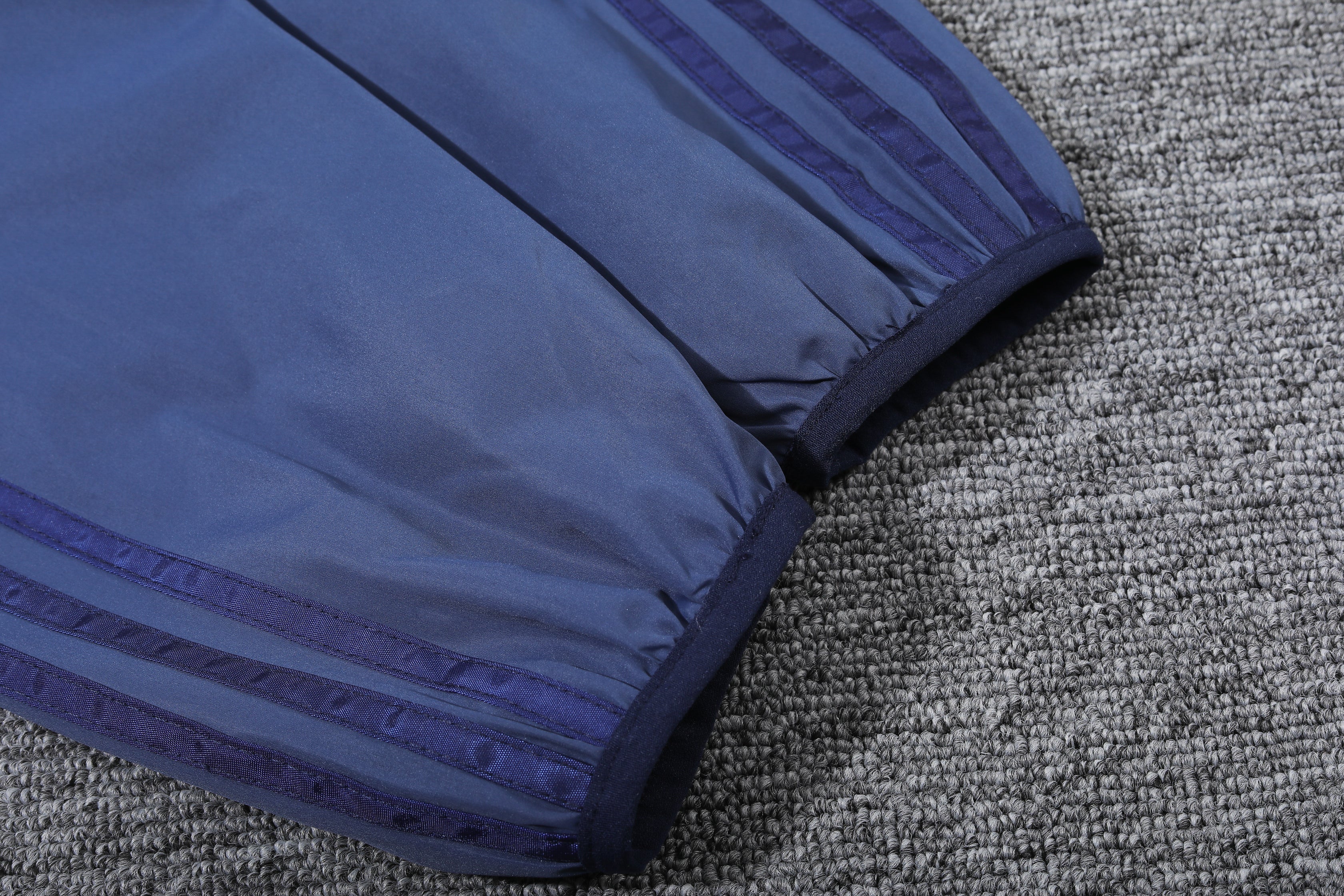 Real Madrid Windbreaker S-2XL - Image 10