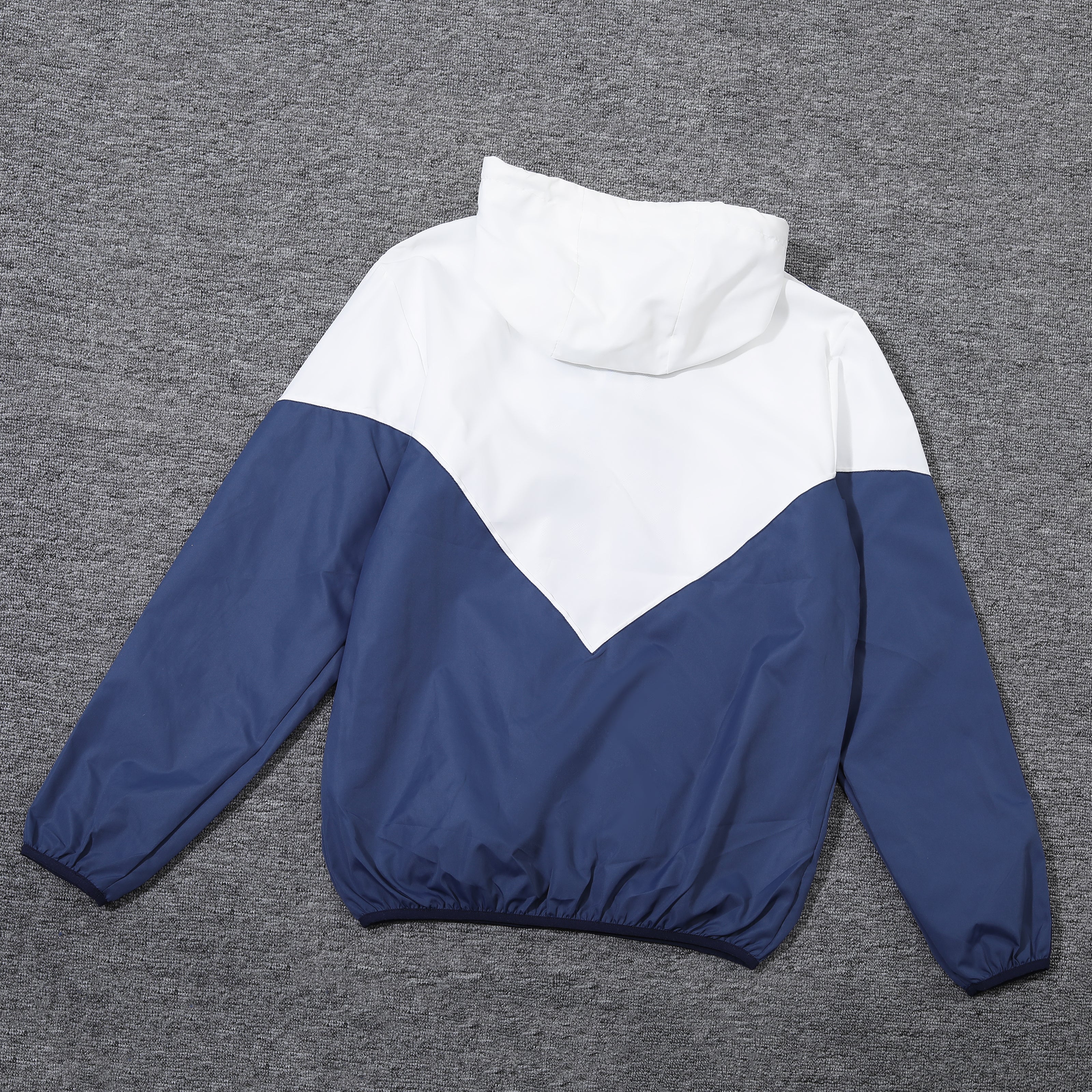 Real Madrid Windbreaker S-2XL - Image 3