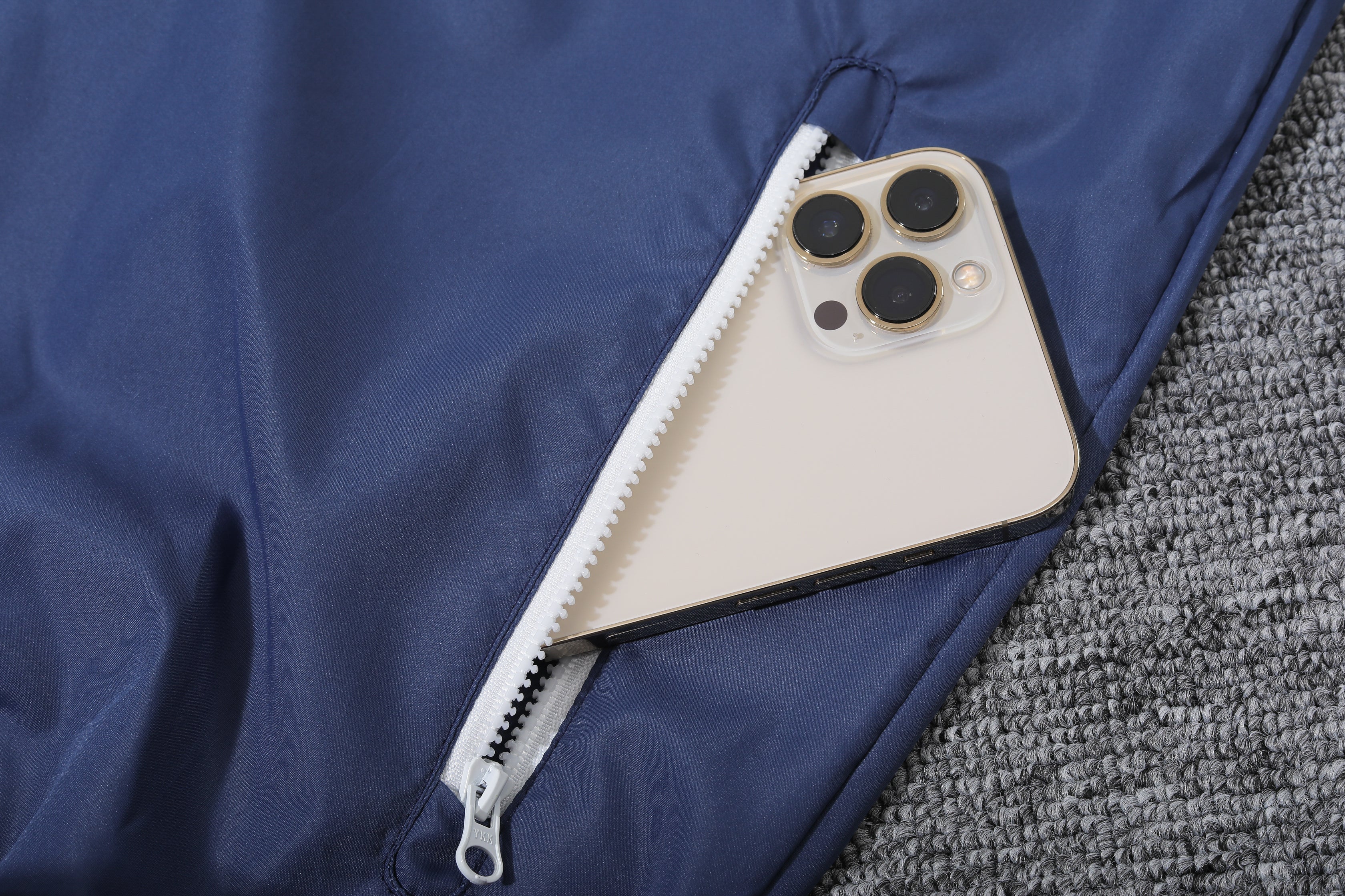 Real Madrid Windbreaker S-2XL - Image 8