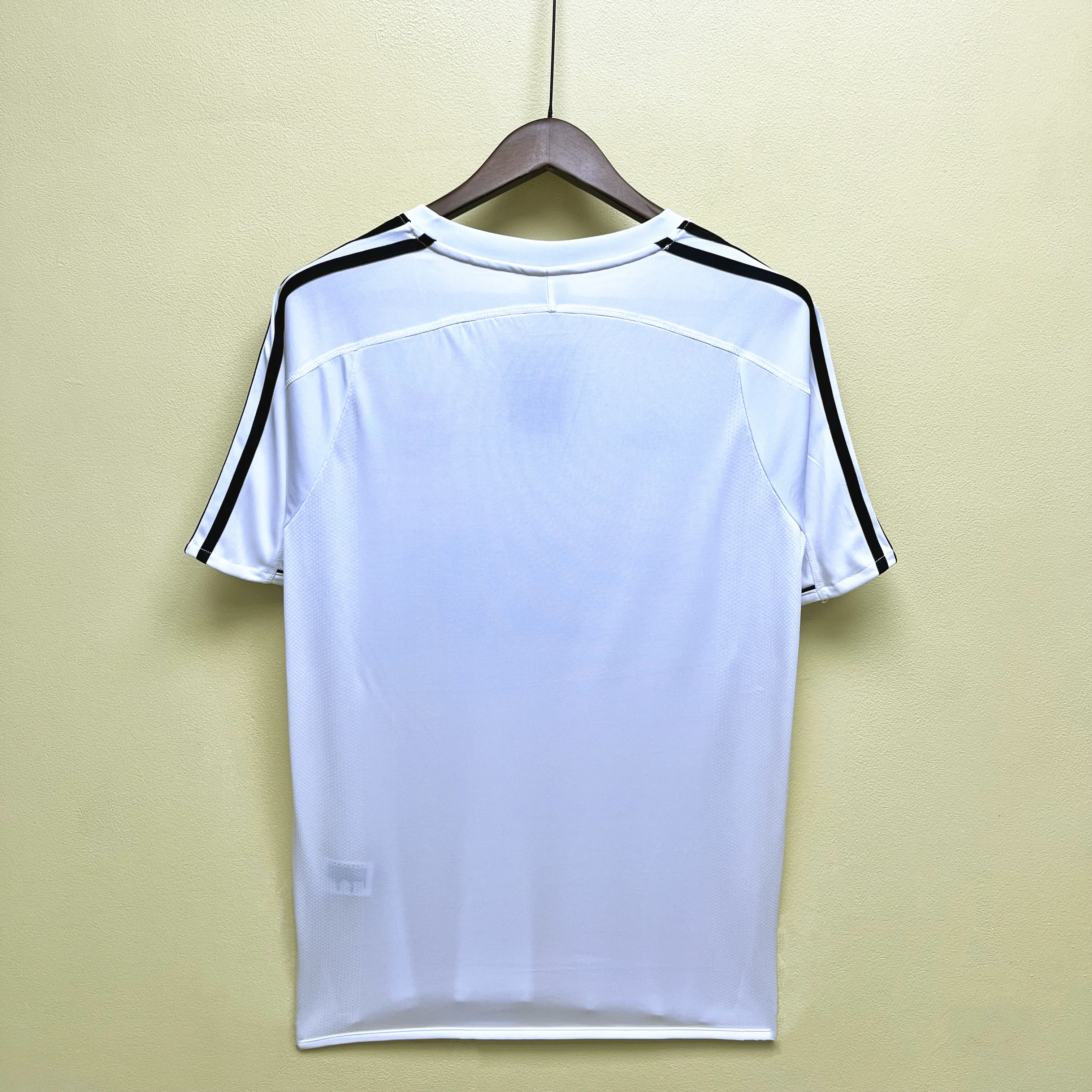 2003-04 Real Madrid Home Retro S-2XL - Image 2