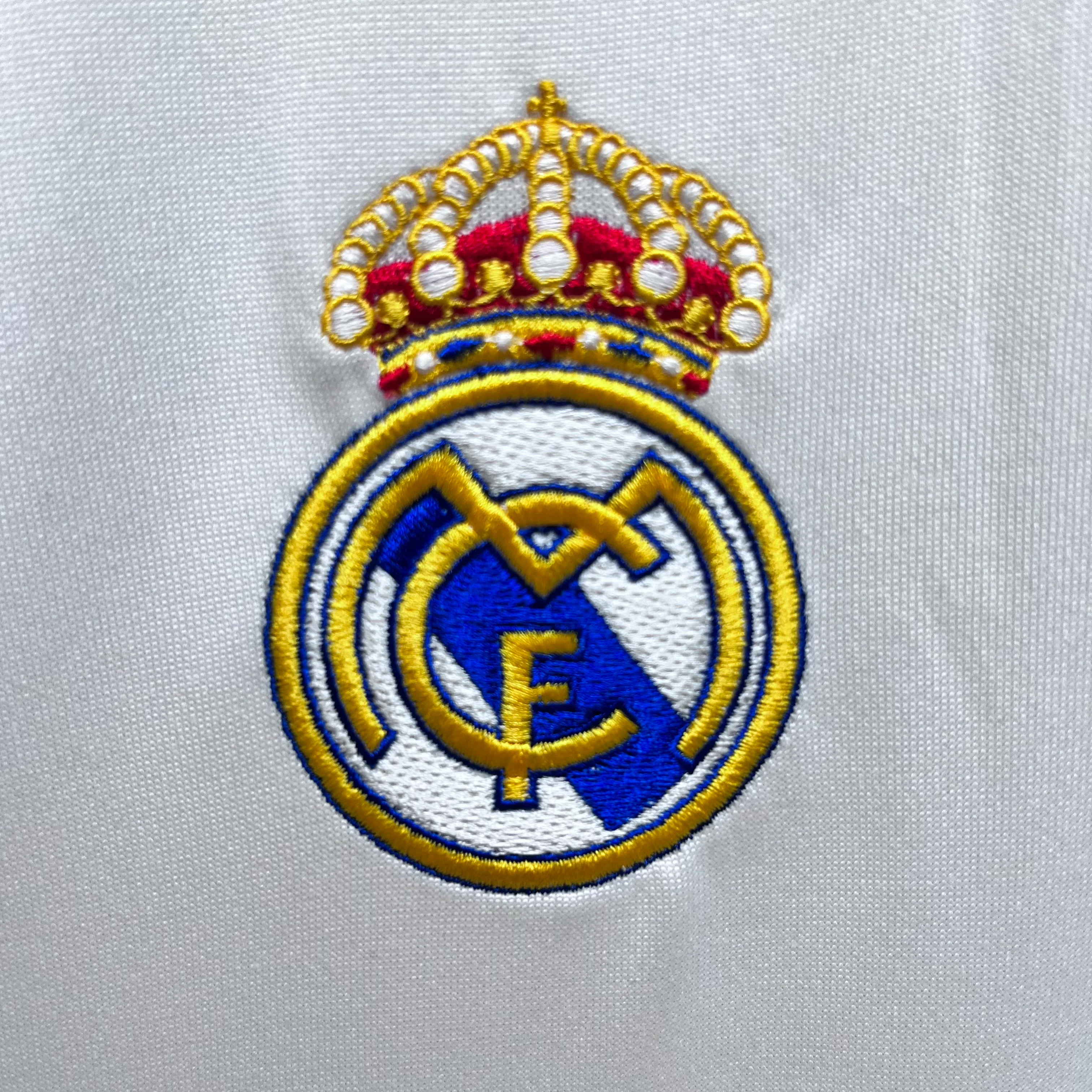 2003-04 Real Madrid Home Retro S-2XL - Image 8