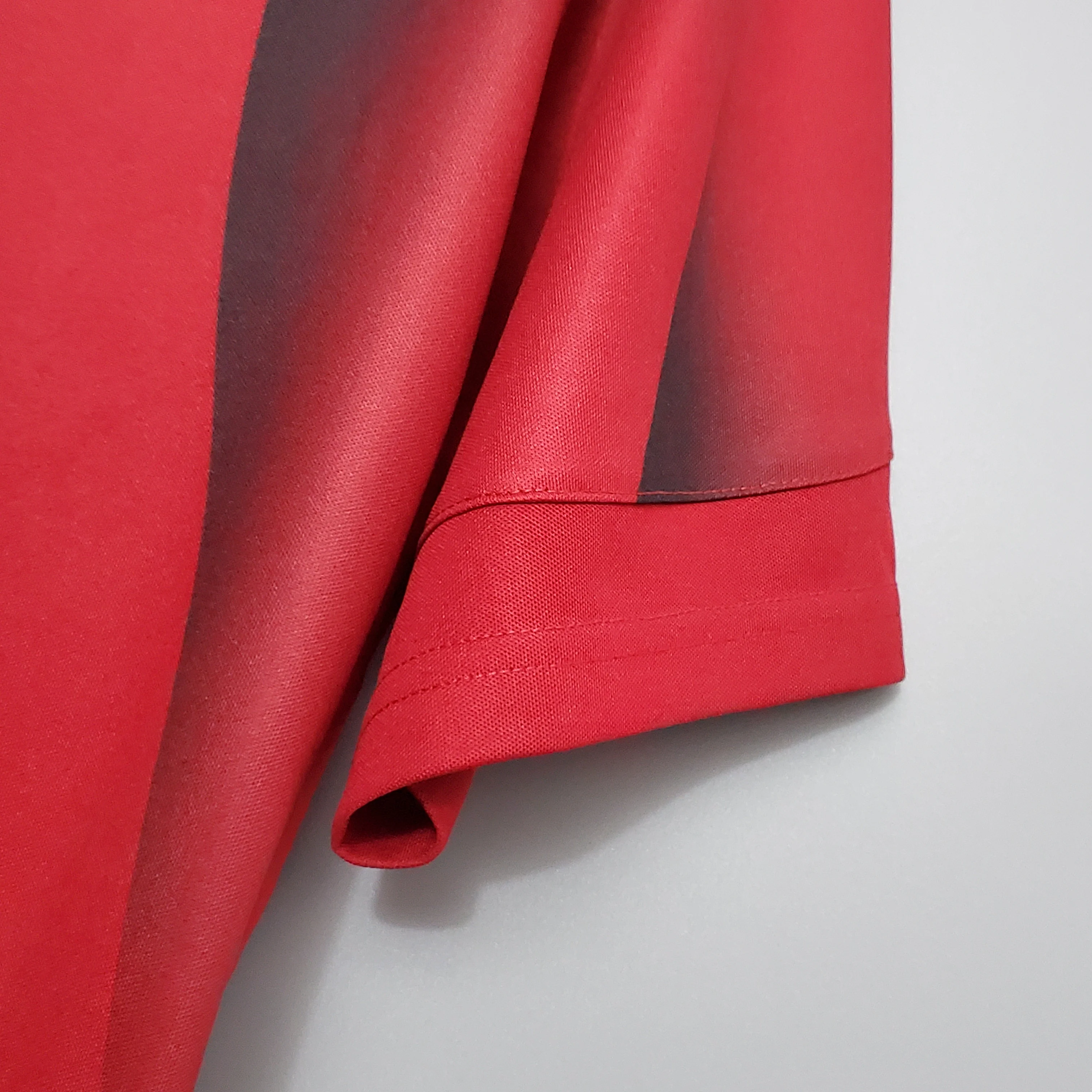 2006 Italy Red Retro S-XXL - Image 4