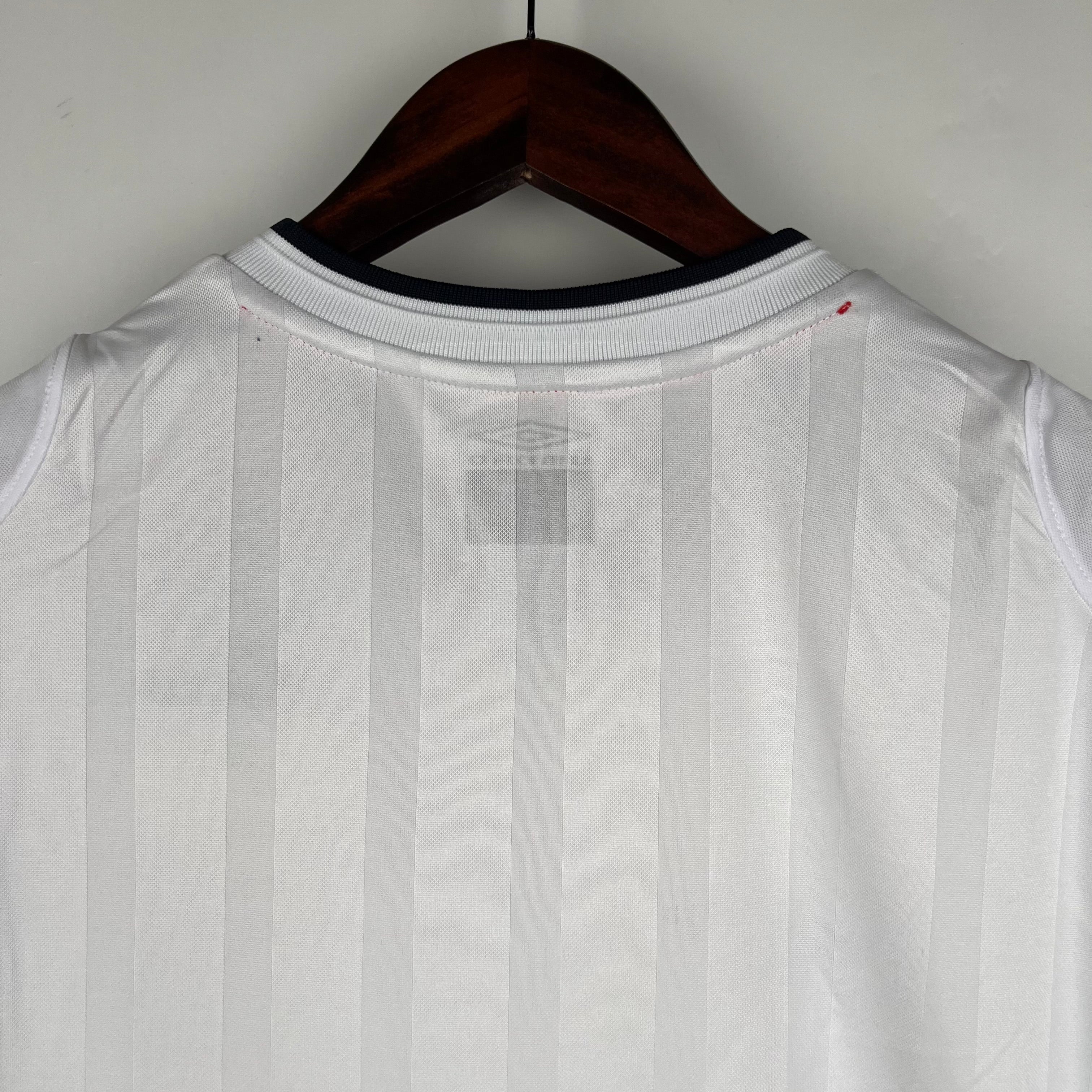 2002 England Home Retro S-XXL - Image 2