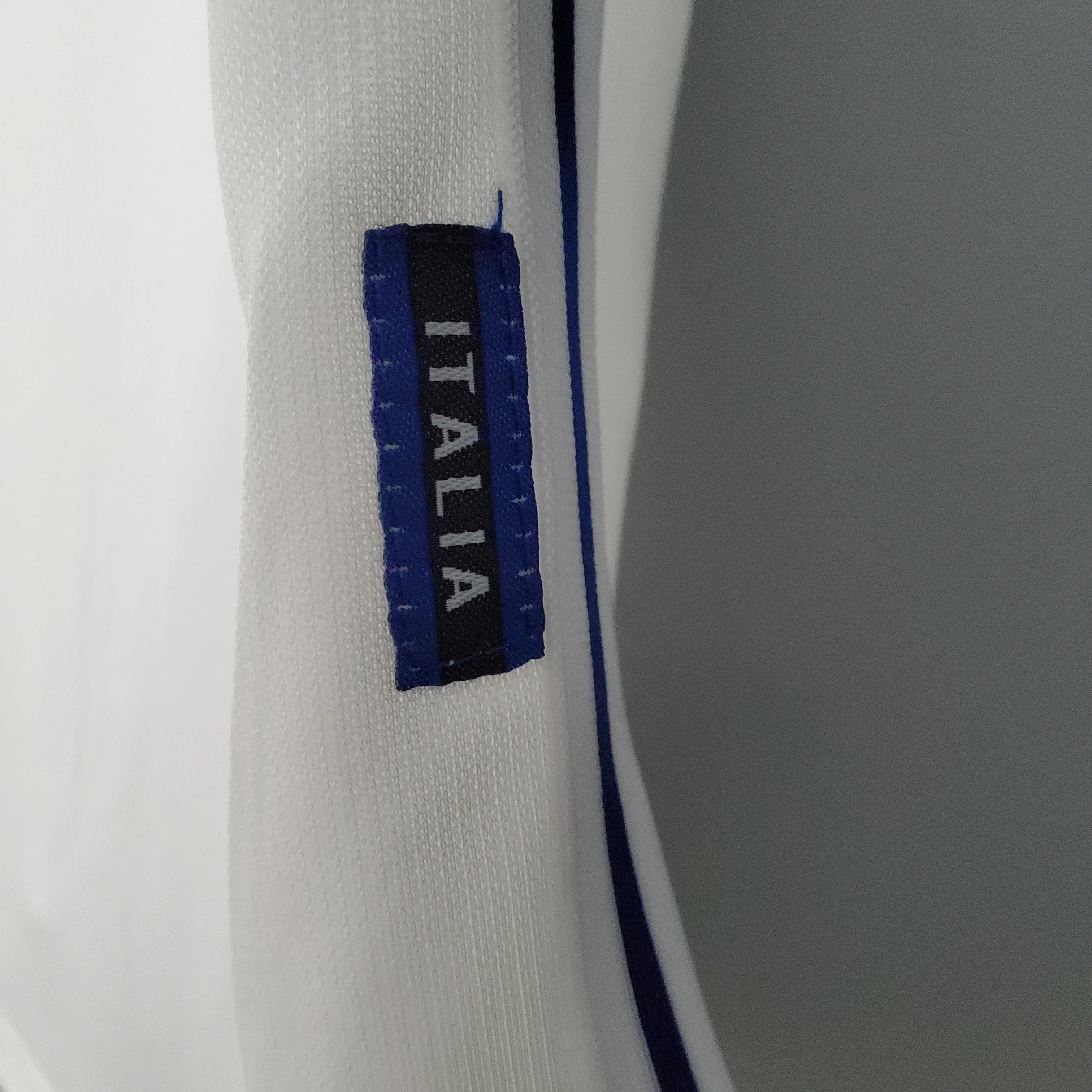 1998 Italy away Retro S-XXL - Image 4