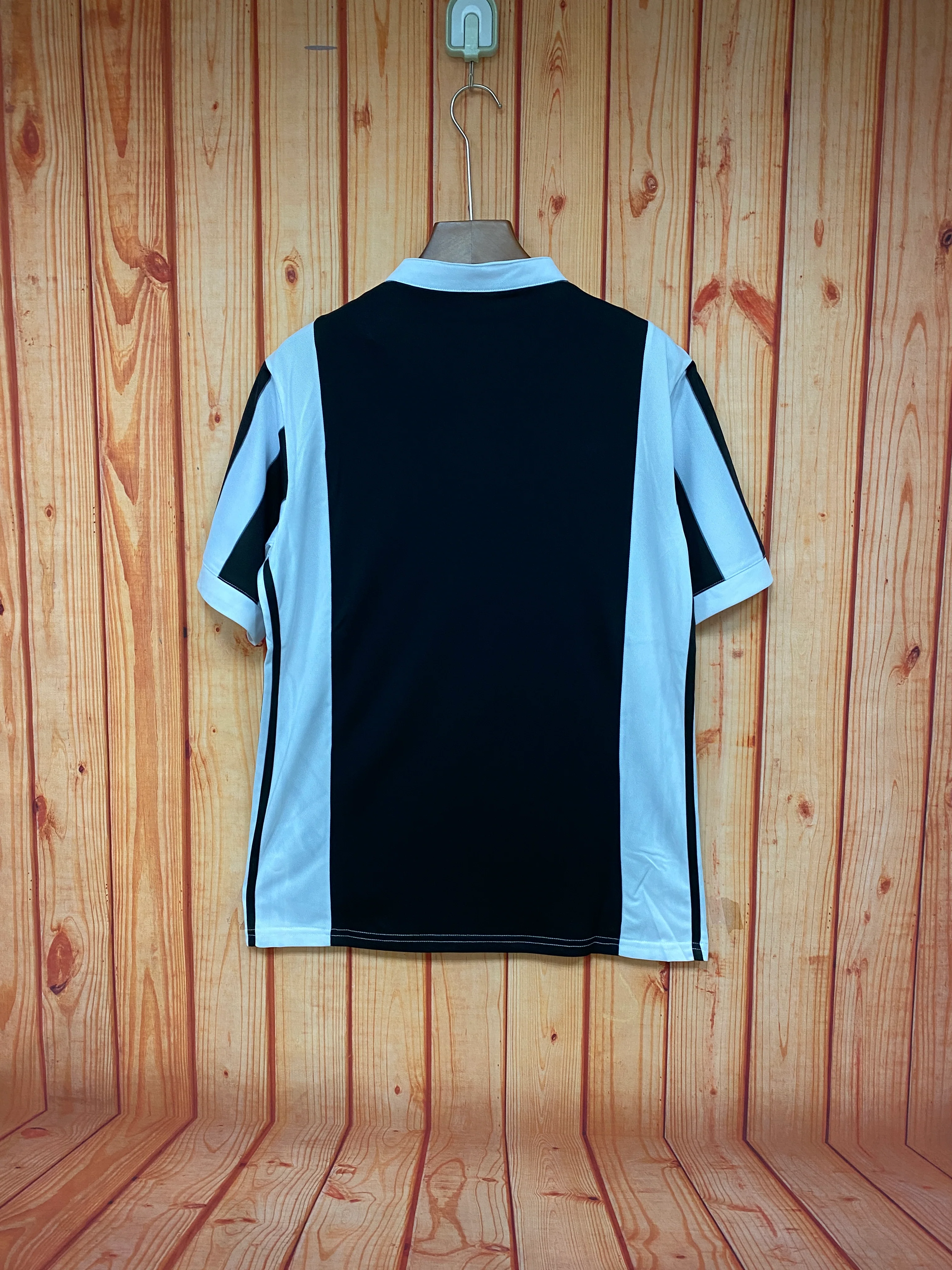 2017-18 Juventus home Retro S-2XL - Image 2
