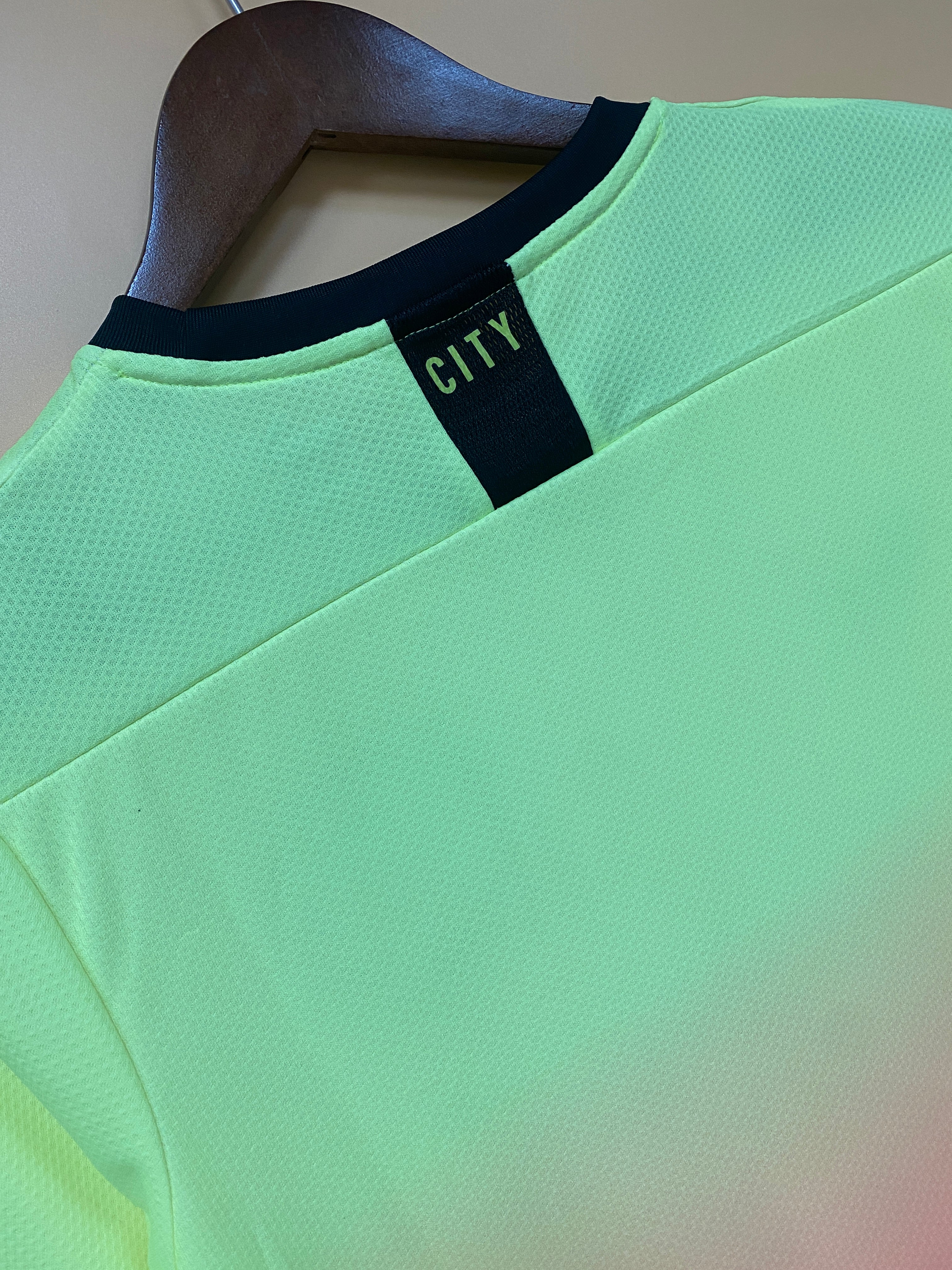 2019-20 Manchester City Second away Retro S-2XL - Image 3