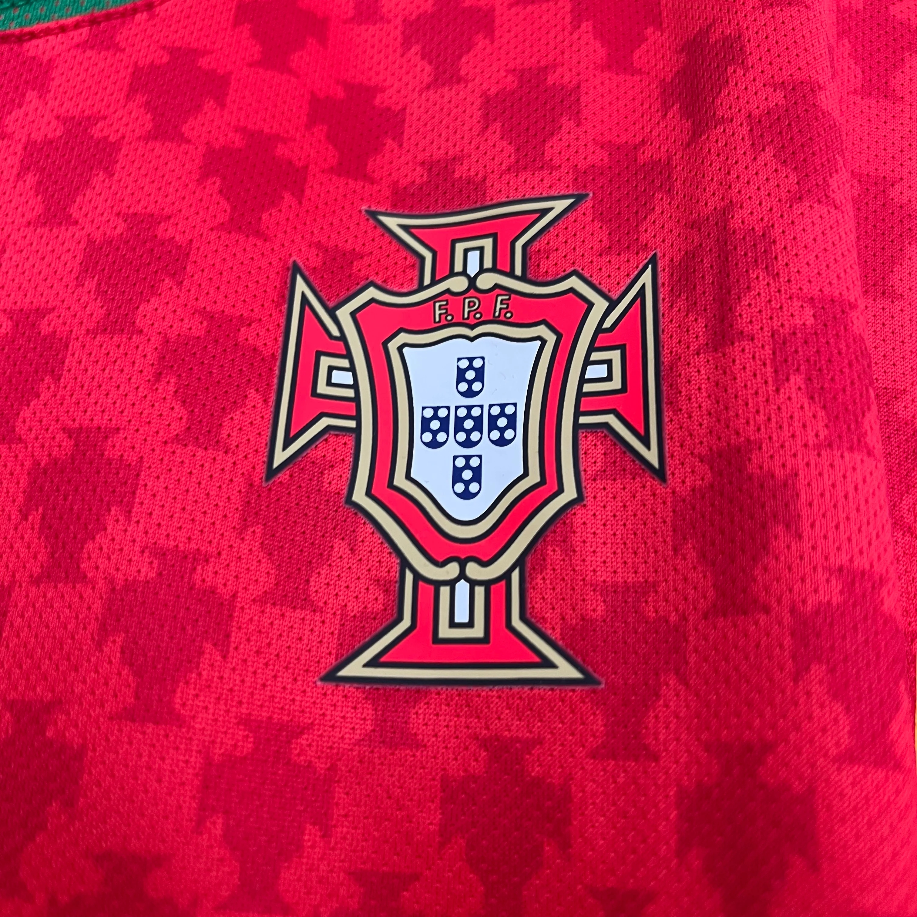 2004 Portugal home Retro S-2XL - Image 3