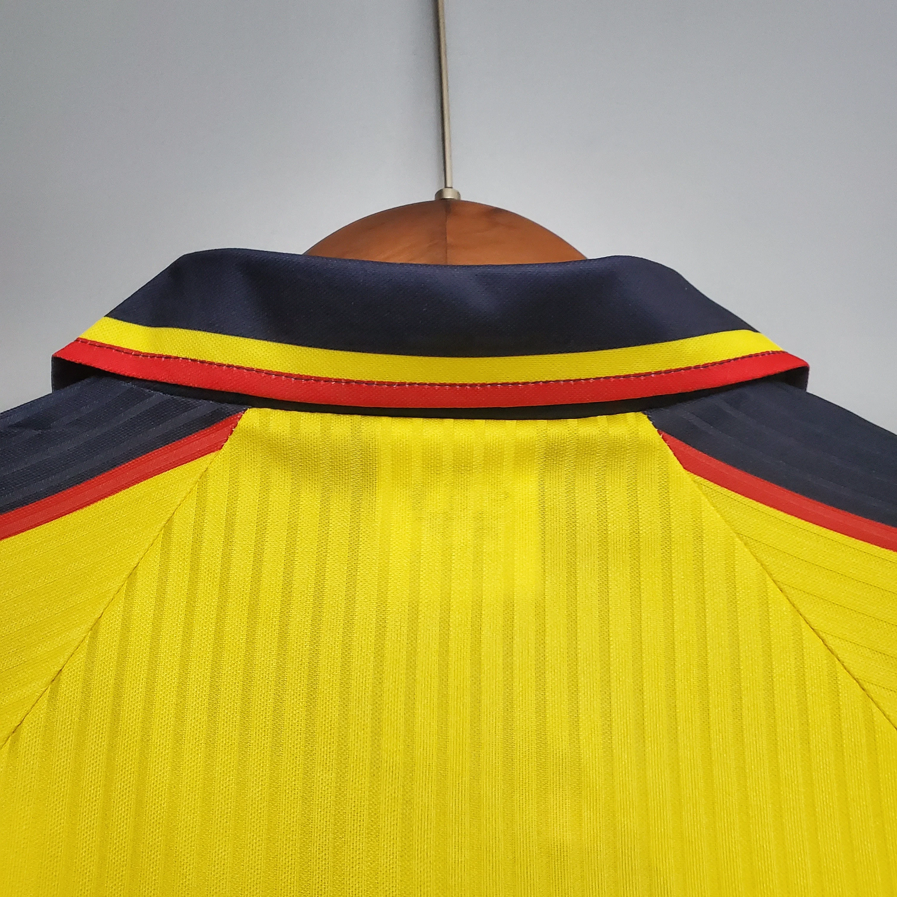 1996-98 Scotland Yellow Retro S-2XL - Image 5